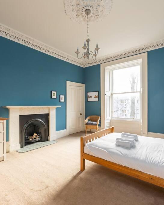 Stunning 3 Bedroom Flat in Bruntsfield Edinburgh Exterior foto